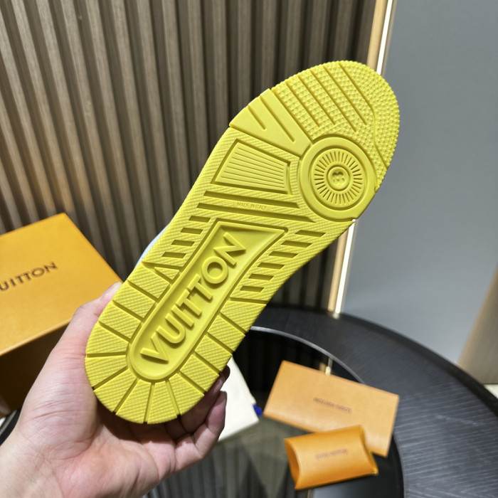 LOU1VTON SNEAKER