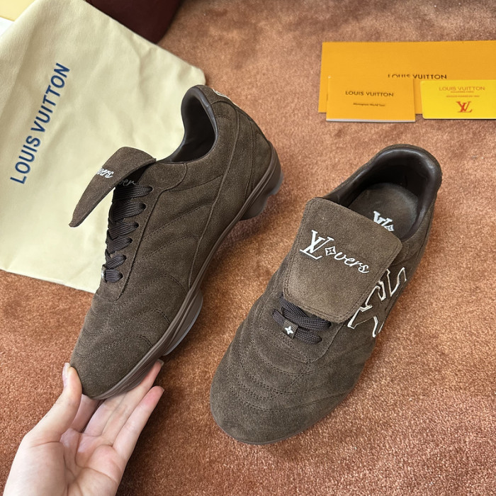LOU1VTON SNEAKER