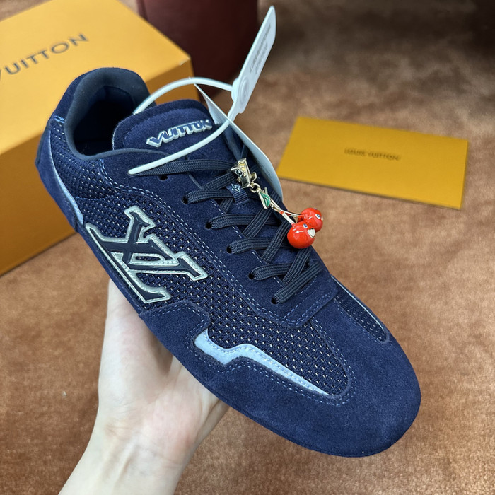 LOU1VTON SNEAKER