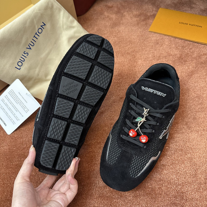 LOU1VTON SNEAKER