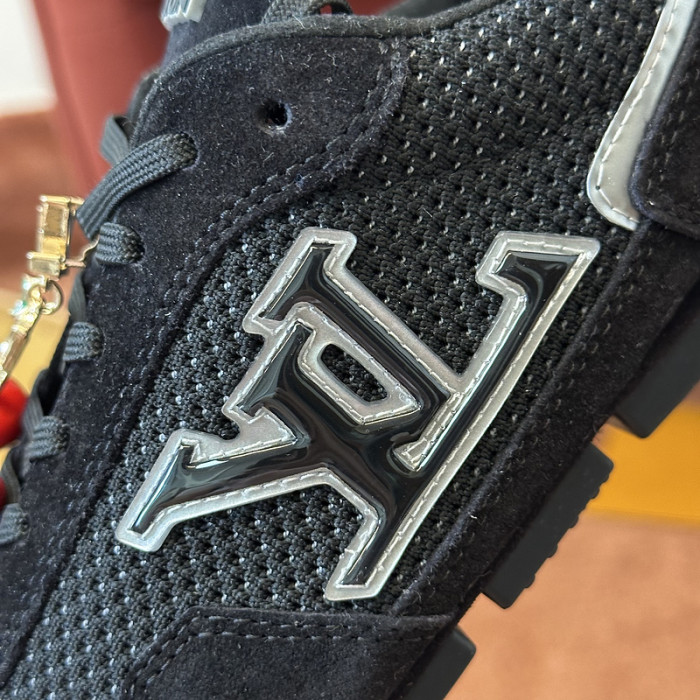 LOU1VTON SNEAKER