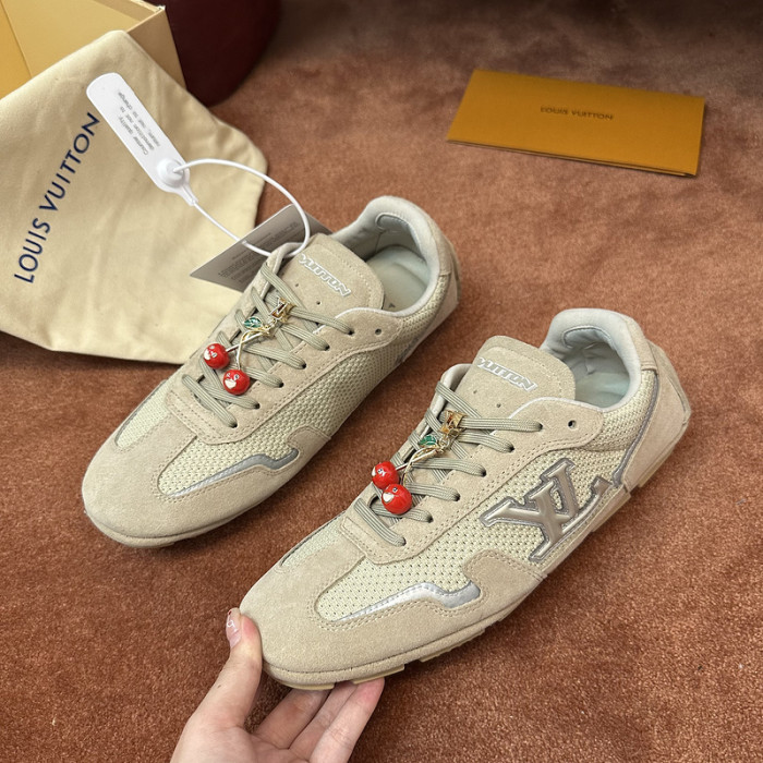 LOU1VTON SNEAKER