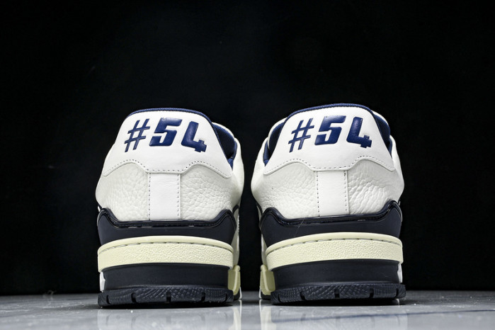 LOU1VTON SNEAKER