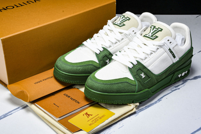 LOU1VTON SNEAKER