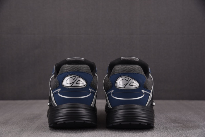 D1OR B30 SNEAKER