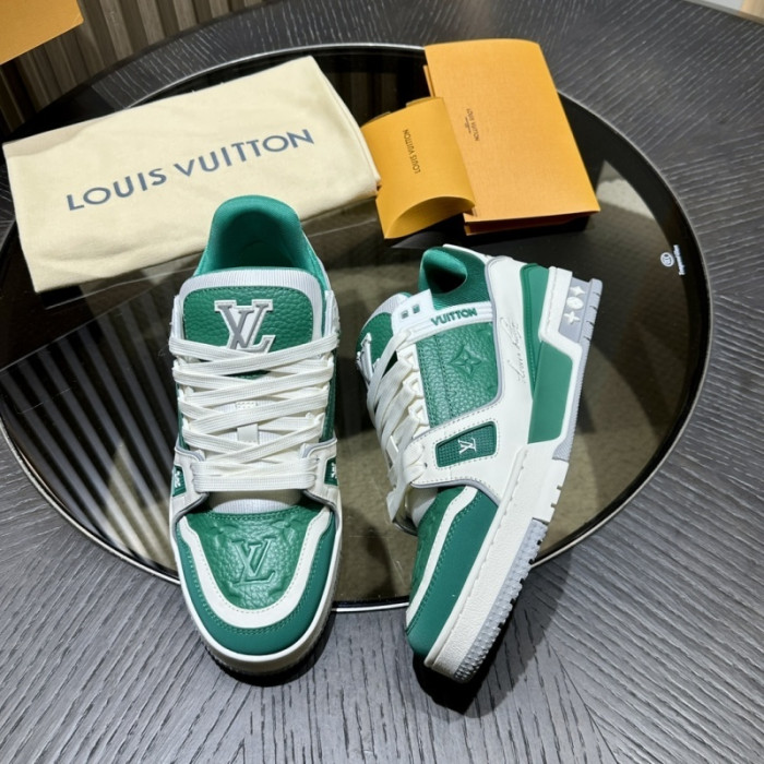 LOU1VTON SNEAKER