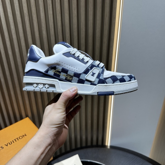 LOU1VTON SNEAKER