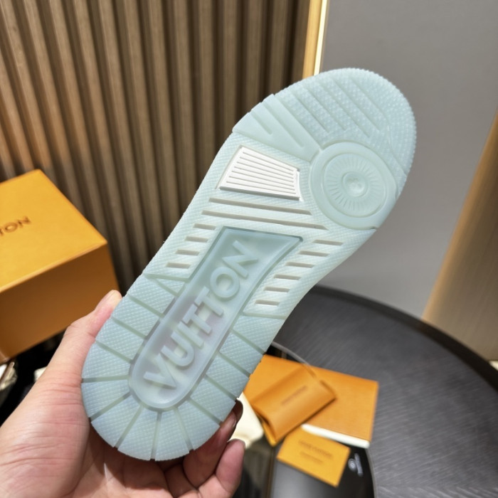 LOU1VTON SNEAKER