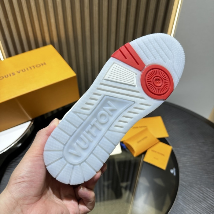 LOU1VTON SNEAKER