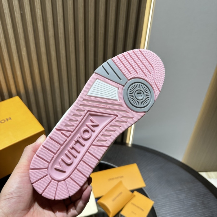 LOU1VTON SNEAKER