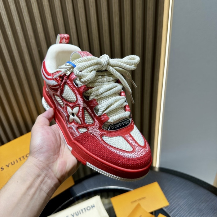 LOU1VTON SNEAKER