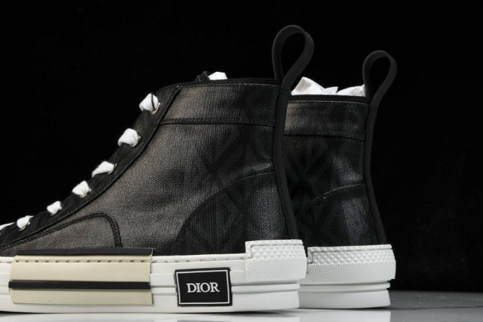 D1OR B23 SNEAKER