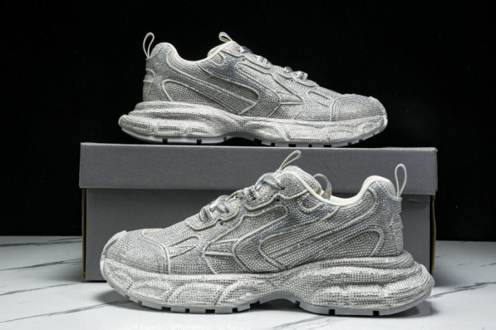 BLCG RUNNER SNEAKER (crystal)