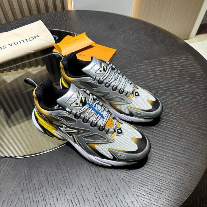 LOU1VTON SNEAKER