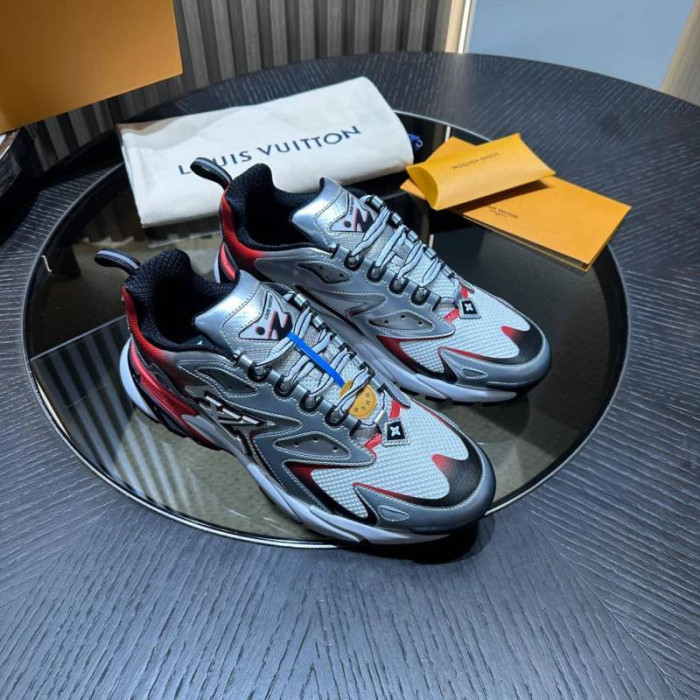 LOU1VTON SNEAKER