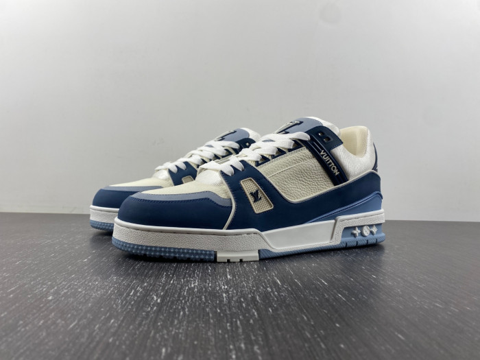 LOU1VTON trainer (EU47)