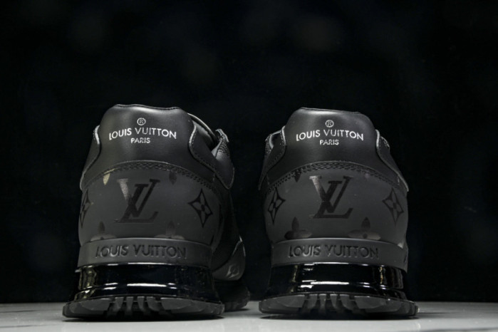 LOU1VTON SNEAKER