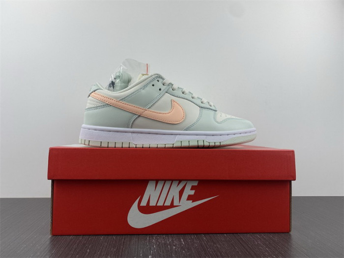 nike dunk low barely green dd1503-104