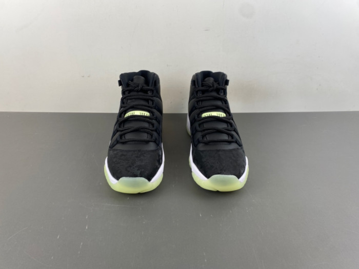Air Jordan 11 Grand Finale AR0715-110
