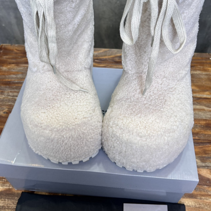 BLCG boots