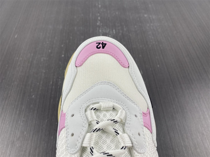 blc* triple s trainer