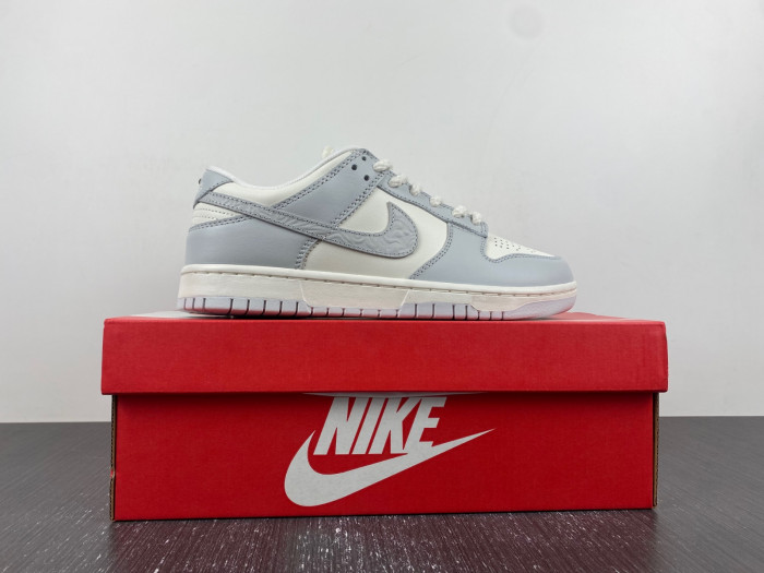 nike dunk low "needle thread" fj4553-133