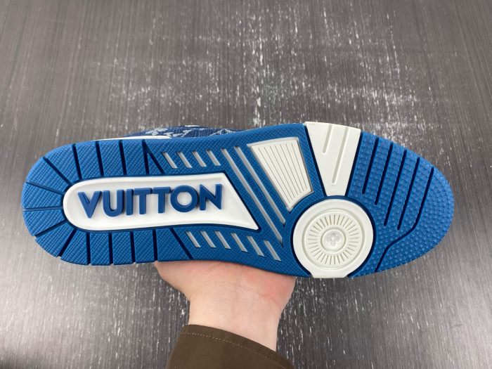 LOU1VTON trainer (EU47)