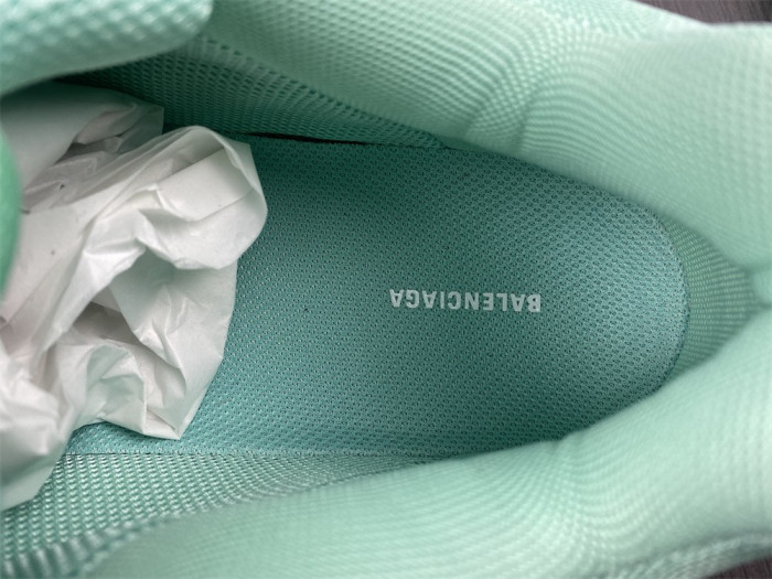 blc* triple s trainer