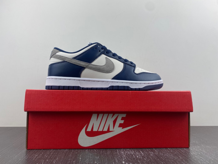 nike dunk low midnight navy fd9749-400