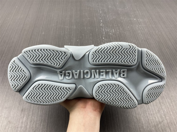 blc* triple s trainer