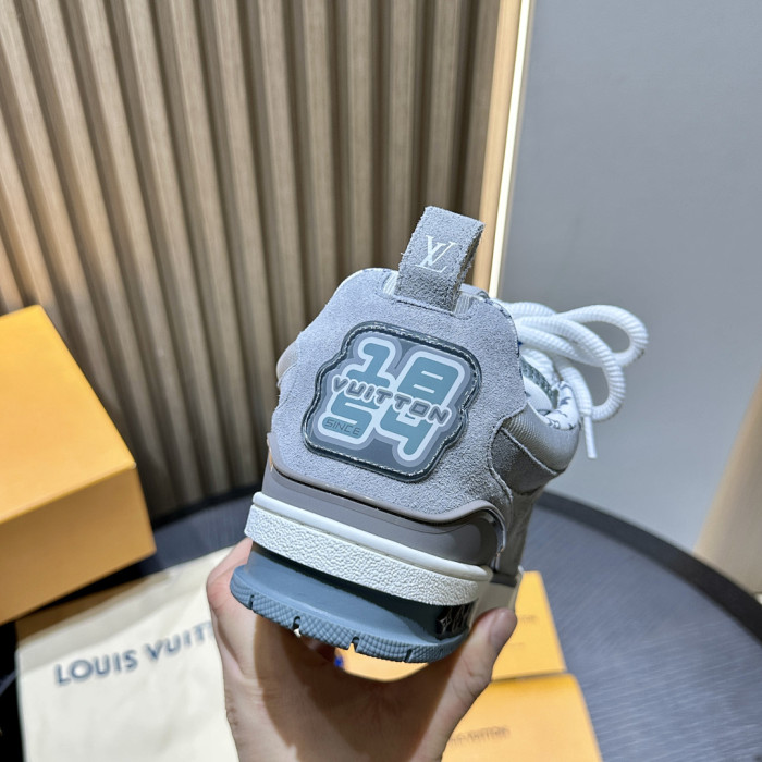 LOU1VTON SNEAKER