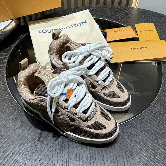 LOU1VTON SNEAKER
