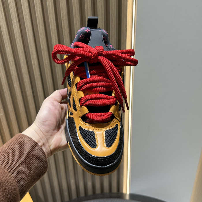 LOU1VTON SNEAKER