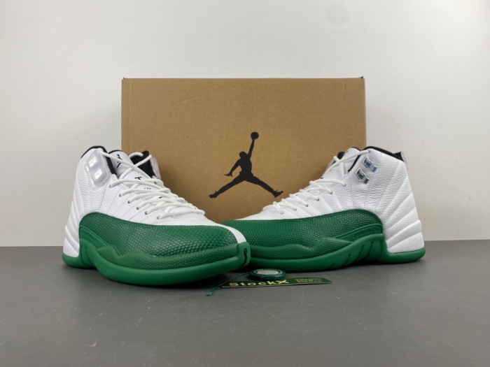 Air Jordan 12“Bucks” CT8013-100