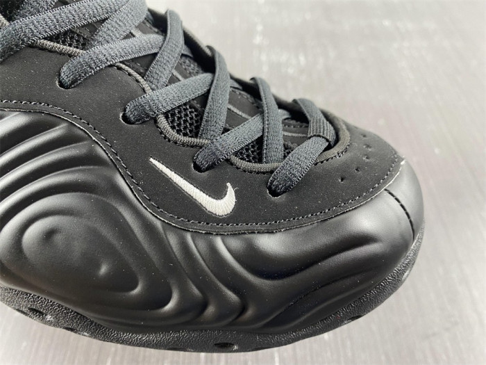 cdg x nike air foamposite one dj7952-001