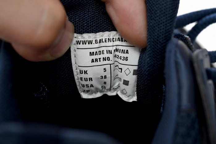 Ba*len*cia*ga tess sapphire blue led 542023 w2la1 4107