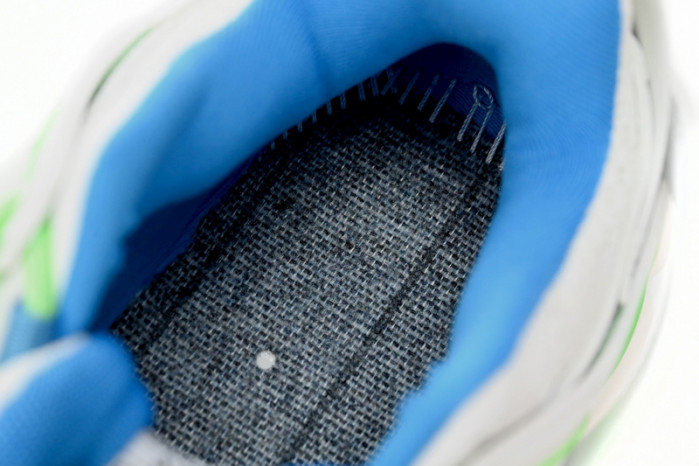 Ba*len*cia*ga tess s.green, white, and blue 542436 w2bc3 0285