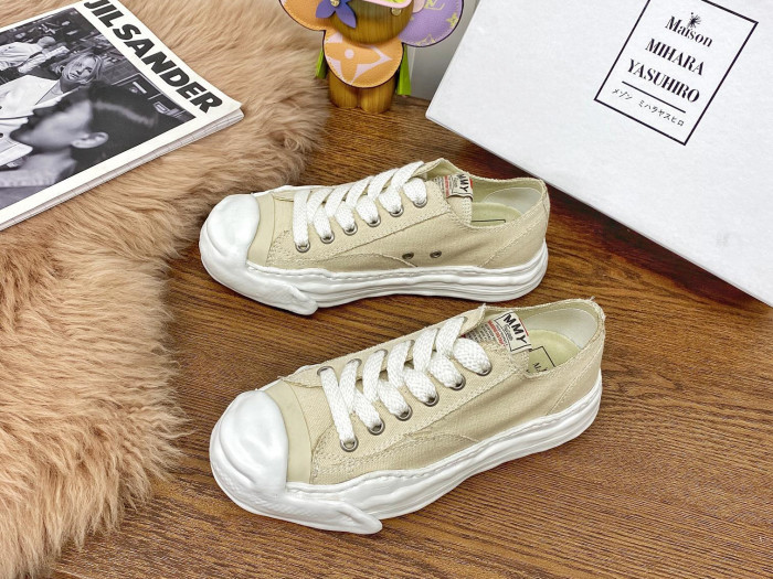 Ma*s*n mihara yasuhiro low-top sneakers mmy-012