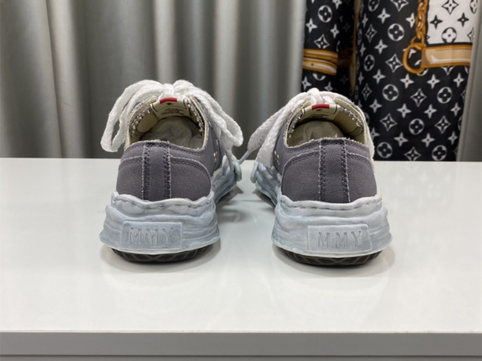 Ma*s*n mihara yasuhiro low-top sneakers mmy-038