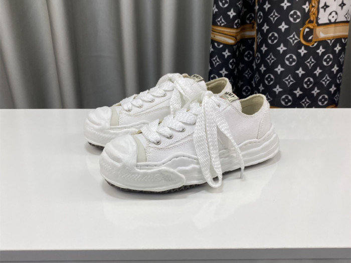 Ma*s*n mihara yasuhiro low-top sneakers mmy-039