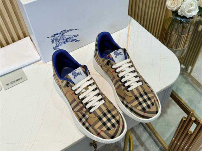 Bur*berry Check Terrace Sneakers BBR--3009