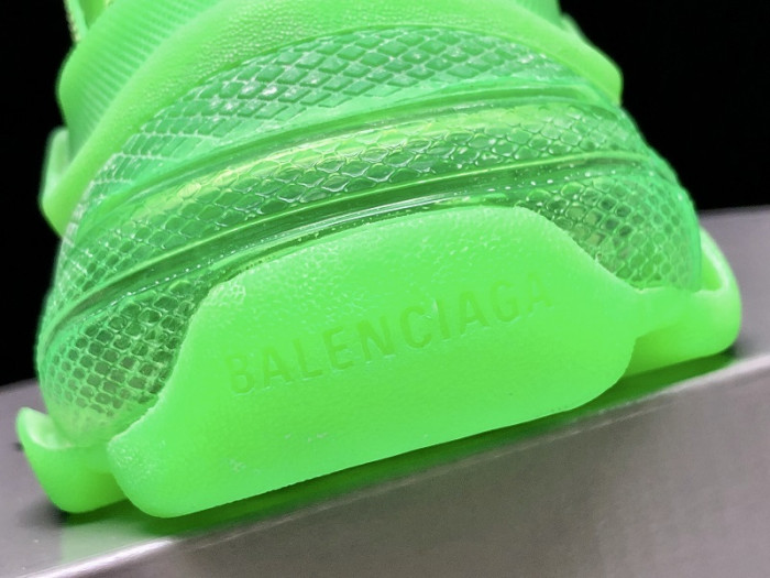 blc* triple s trainer