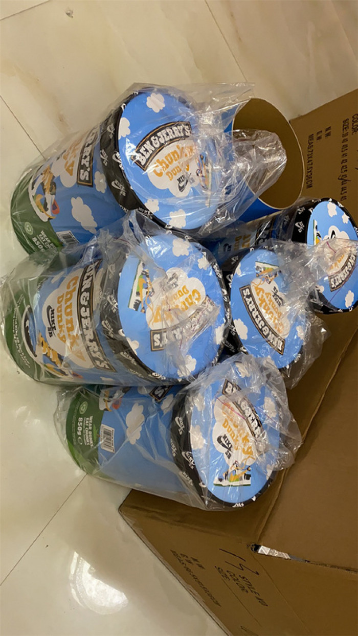 nike sb dunk low ben & jerry