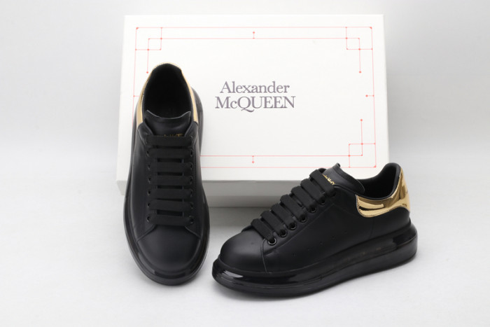 Mcqv*en oversized sneaker
