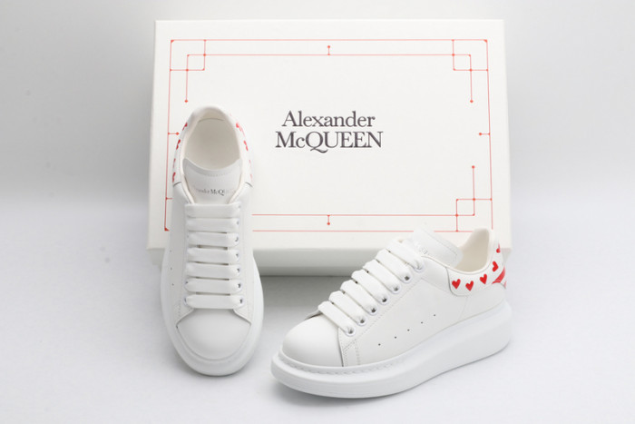 Mcqv*en oversized sneaker