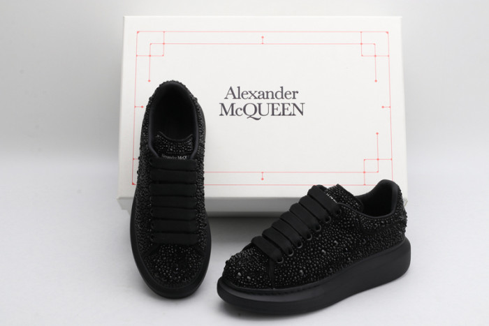 Mcqv*en oversized sneaker