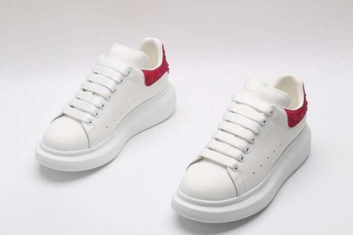 Mcqv*en oversized sneaker