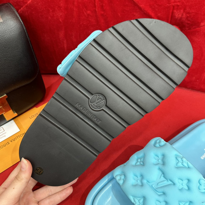 LOU1_TON POOL PILLOW COMFORT MULE (EU35-EU40)