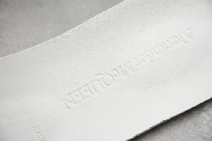 Mcqv*en oversized sneaker