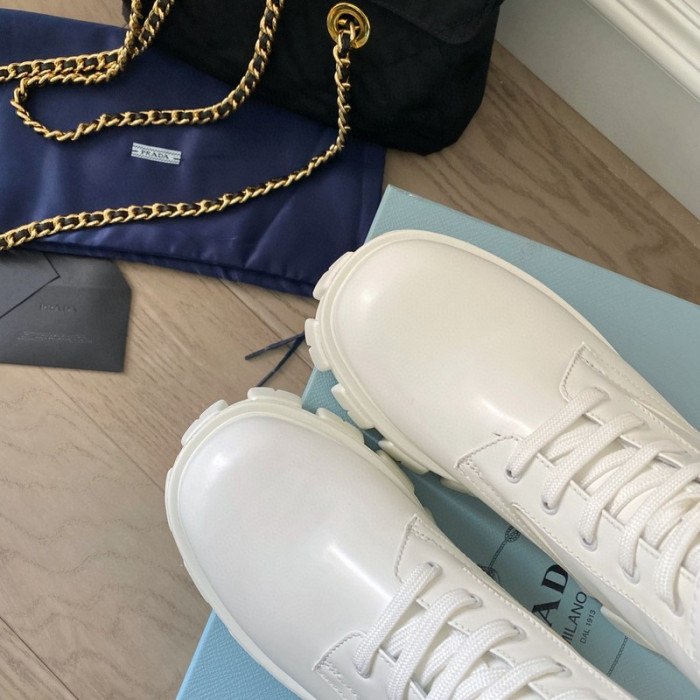 prad* women boots